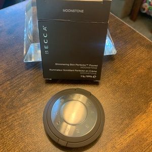 New BECCA Shimmering Skin Perfector